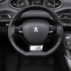 Noul Peugeot 308