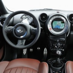Mini: a treia generație mai confortabilă și mai frumoasă