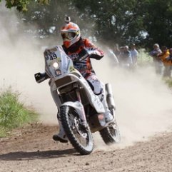 Mani Gyenes continuă Dakar-ul datorită fanilor argentinieni